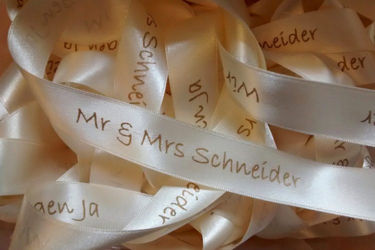 Individuelle Hochzeitsbänder nach Ihrer Idee bedruckt - satinband, personalisierte-bander